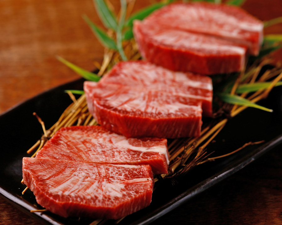 厚切り塩タン
